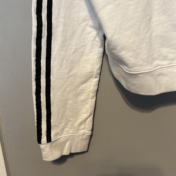 Adidas classic crop top‎ sweatshirt - Picture 4 of 5